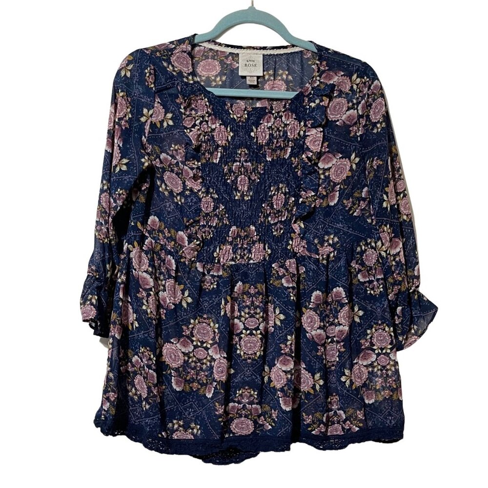 Knox Rose Size XS Boho Floral Smocked Peasant Blouse Navy Pink Lace Hem